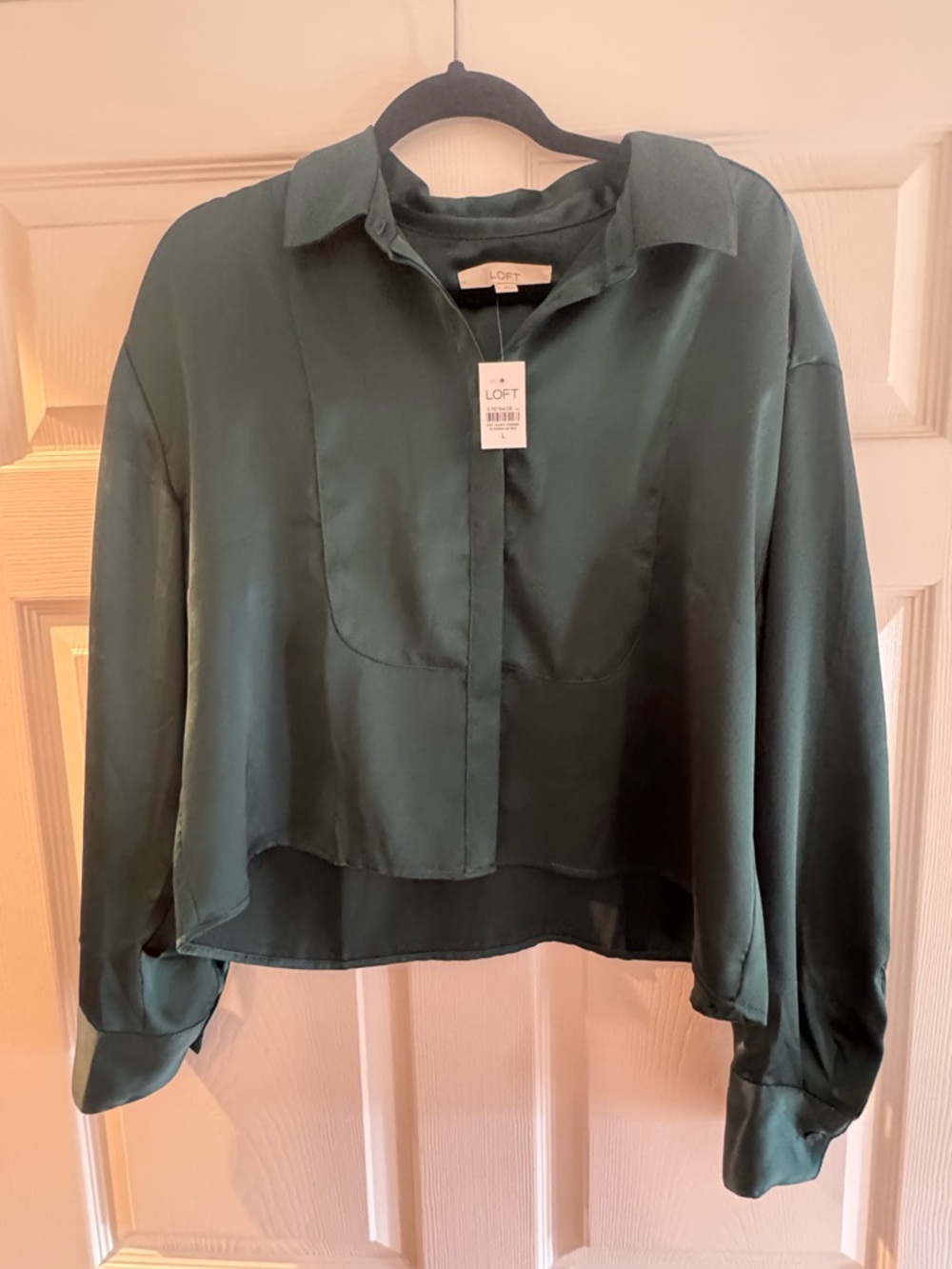 LOFT Deep Green Satin Button-Up Blouse - Picture 3 of 9